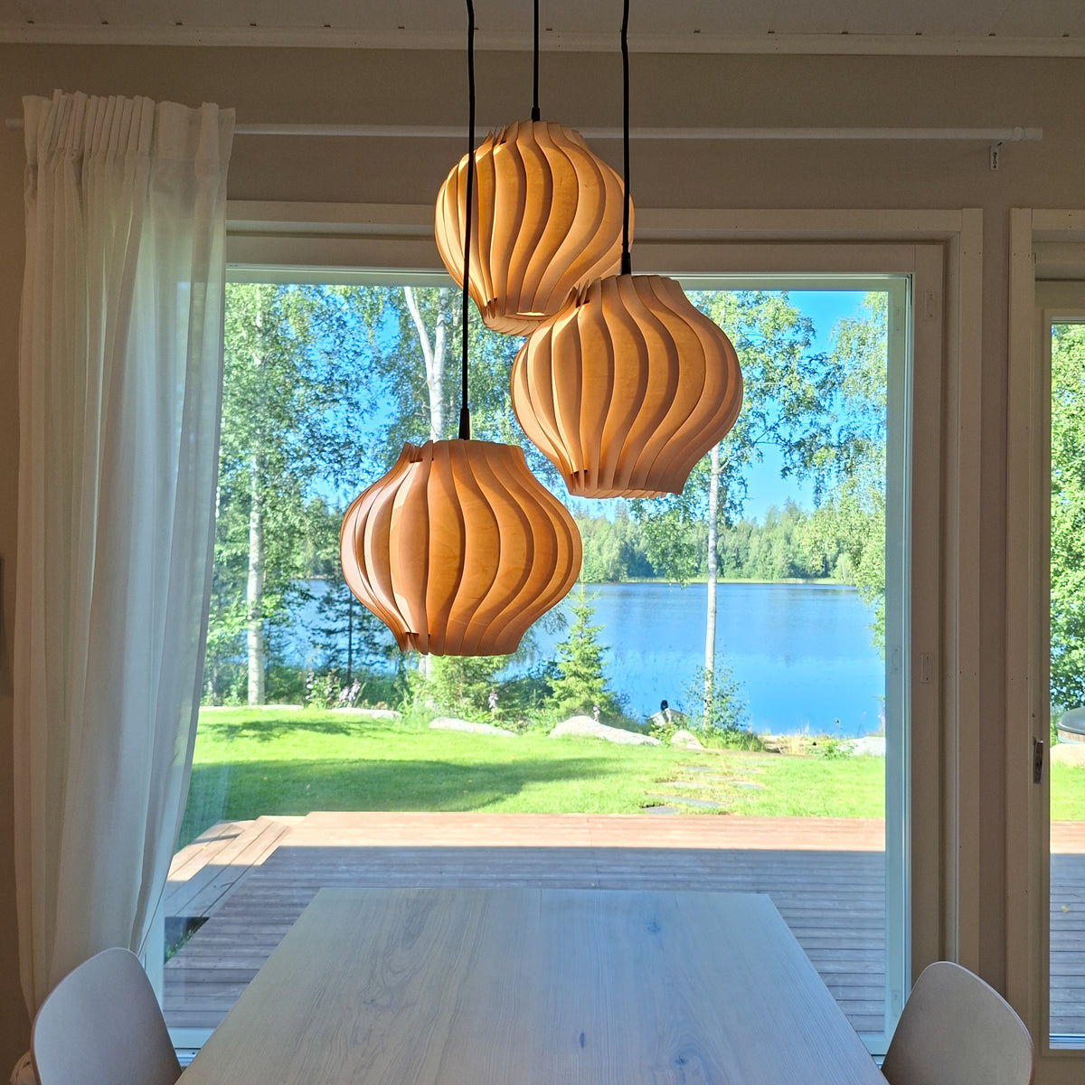 Aurora Waves S